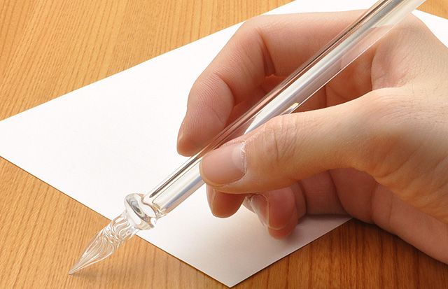 ガラス工房 まつぼっくり ガラスペン トライアングル | 世界の筆記具 